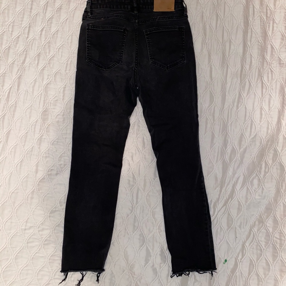 Black H&M jeans 🖤